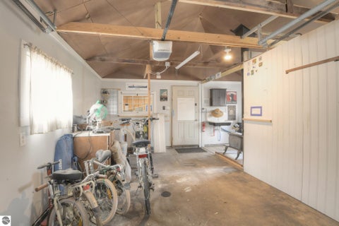 Tiny photo for 303 W Eleventh Street, Traverse City, MI 49684 (MLS # 1944320)