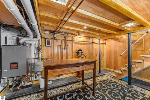 Tiny photo for 303 W Eleventh Street, Traverse City, MI 49684 (MLS # 1944320)