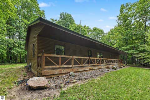 Tiny photo for 444 Westlane Drive, Lake City, MI 49651 (MLS # 1947879)