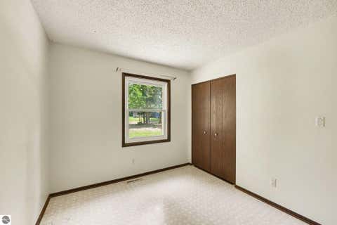 Tiny photo for 33 Bluejay Road, Traverse City, MI 49696 (MLS # 1948683)