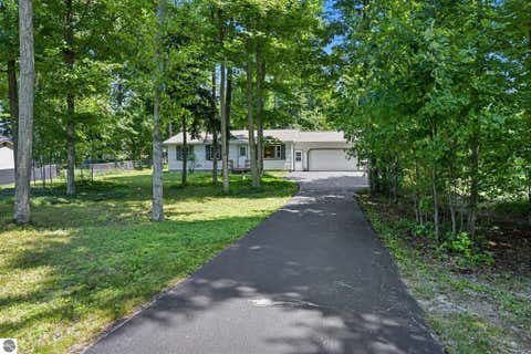 Tiny photo for 33 Bluejay Road, Traverse City, MI 49696 (MLS # 1948683)