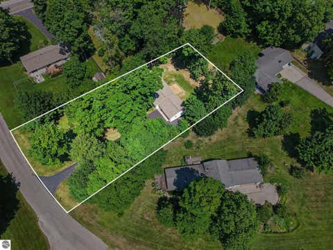 Tiny photo for 33 Bluejay Road, Traverse City, MI 49696 (MLS # 1948683)