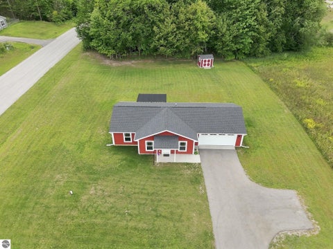 Tiny photo for 2177 Pebblebrook Drive, Kingsley, MI 49649 (MLS # 1949912)