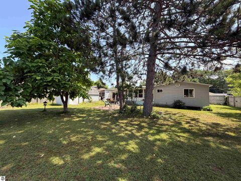 Tiny photo for 609 7th Street, East Jordan, MI 49727 (MLS # 1948330)