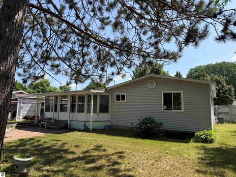 Tiny photo for 609 7th Street, East Jordan, MI 49727 (MLS # 1948330)