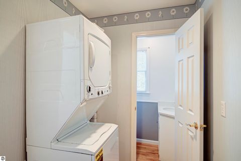 Tiny photo for 1170 Braebury Way, Traverse City, MI 49686 (MLS # 1941886)