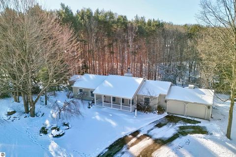 Tiny photo for 1170 Braebury Way, Traverse City, MI 49686 (MLS # 1941886)