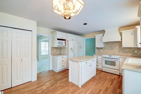 Tiny photo for 1170 Braebury Way, Traverse City, MI 49686 (MLS # 1941886)