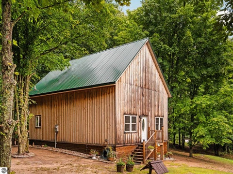Tiny photo for 2216 W 16 Road, Mesick, MI 49668 (MLS # 1949899)