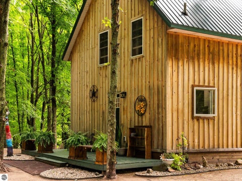Tiny photo for 2216 W 16 Road, Mesick, MI 49668 (MLS # 1949899)