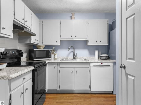 Tiny photo for 4263 Mitchell Creek Drive #2D, Traverse City, MI 49686 (MLS # 1948227)