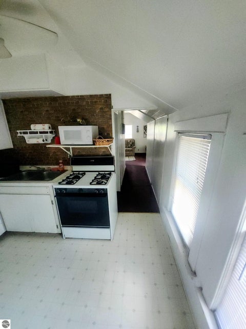 Tiny photo for 310 N Mountain Street, Bay City, MI 48706 (MLS # 1946918)