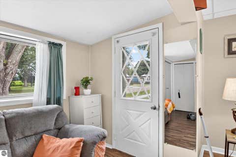Tiny photo for 1215 Rosedale Street, Alma, MI 48801 (MLS # 1949028)