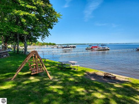 Tiny photo for 3974 W Houghton Lake Drive #Unit 7, Houghton Lake, MI 48629 (MLS # 1943079)