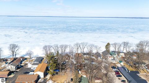 Tiny photo for 3974 W Houghton Lake Drive #Unit 7, Houghton Lake, MI 48629 (MLS # 1943079)