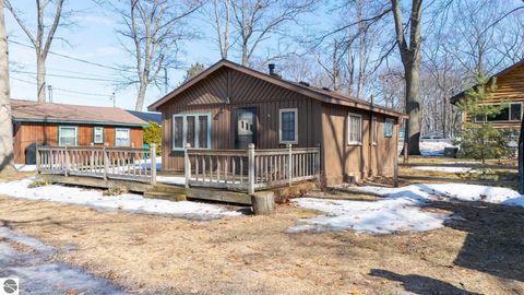 Tiny photo for 3974 W Houghton Lake Drive #Unit 7, Houghton Lake, MI 48629 (MLS # 1943079)
