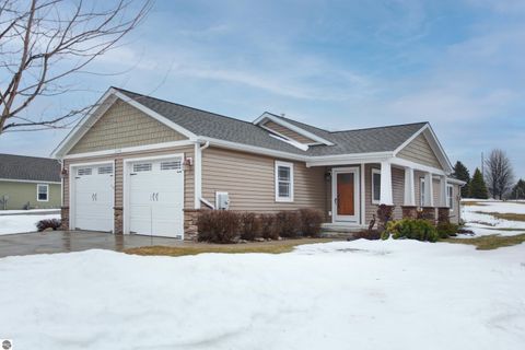 Photo of 2096 Chrystal Ridge Drive, Traverse City, MI 49686 (MLS # 1943486)