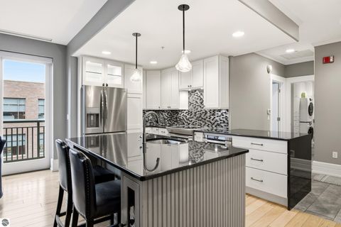 Tiny photo for 141 Rivers Edge Drive #307, Traverse City, MI 49684 (MLS # 1943798)