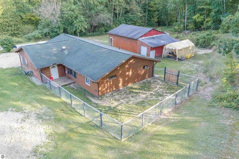 Tiny photo for 4760 E Howard City Edmore Road, Edmore, MI 48829 (MLS # 1950975)