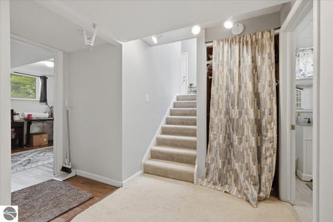 Tiny photo for 2561 Binghamton DR, Auburn Hills, MI 48326 (MLS # 1946246)