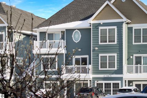 Tiny photo for 100 Hope Street #14, Traverse City, MI 49686 (MLS # 1942295)