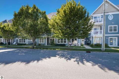 Tiny photo for 100 Hope Street #14, Traverse City, MI 49686 (MLS # 1942295)