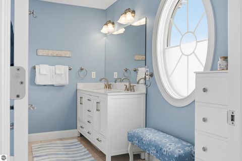 Tiny photo for 100 Hope Street #14, Traverse City, MI 49686 (MLS # 1942295)