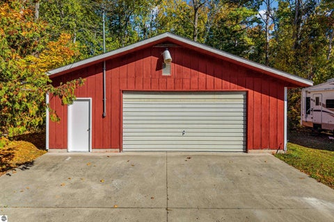 Tiny photo for 13956 Parallel Avenue, Alpena, MI 49707 (MLS # 1951884)