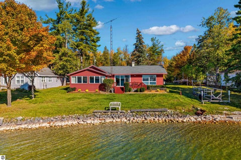 Tiny photo for 13956 Parallel Avenue, Alpena, MI 49707 (MLS # 1951884)