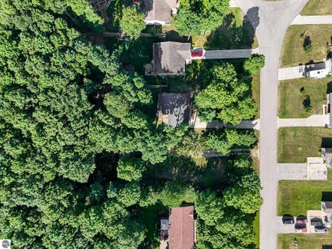 Tiny photo for 5173 Palmer Place, Traverse City, MI 49685 (MLS # 1948890)