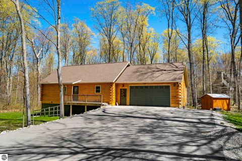 Photo of 2558 E Sugar Maple, Cedar, MI 49621 (MLS # 1942332)