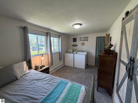 Tiny photo for 722 S Lakeshore Drive, Lake City, MI 49651 (MLS # 1945284)