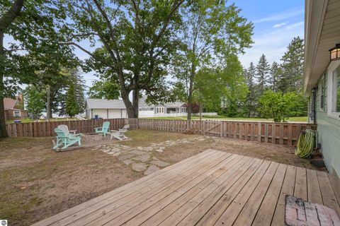 Tiny photo for 722 S Lakeshore Drive, Lake City, MI 49651 (MLS # 1945284)