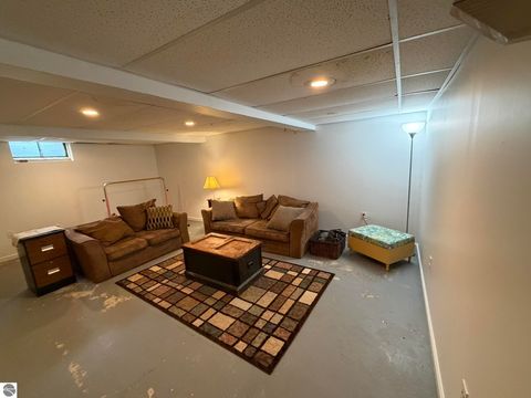 Tiny photo for 722 S Lakeshore Drive, Lake City, MI 49651 (MLS # 1945284)