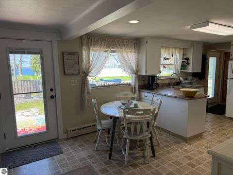 Tiny photo for 722 S Lakeshore Drive, Lake City, MI 49651 (MLS # 1945284)