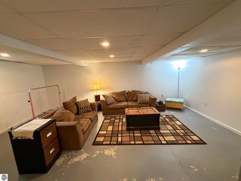 Tiny photo for 722 S Lakeshore Drive, Lake City, MI 49651 (MLS # 1945284)