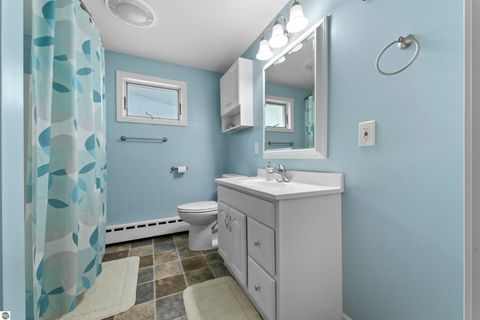 Tiny photo for 722 S Lakeshore Drive, Lake City, MI 49651 (MLS # 1945284)
