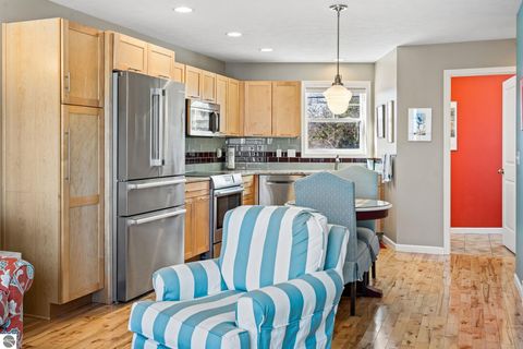 Tiny photo for 305 E Eighth St, Traverse City, MI 49684 (MLS # 1944038)