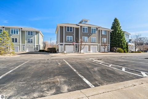 Tiny photo for 305 E Eighth St, Traverse City, MI 49684 (MLS # 1944038)
