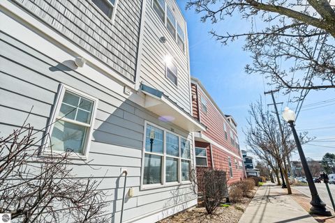 Tiny photo for 305 E Eighth St, Traverse City, MI 49684 (MLS # 1944038)