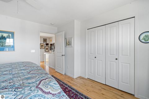 Tiny photo for 305 E Eighth St, Traverse City, MI 49684 (MLS # 1944038)