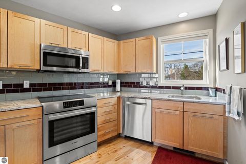 Tiny photo for 305 E Eighth St, Traverse City, MI 49684 (MLS # 1944038)