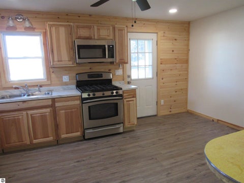 Tiny photo for 312 Lakewood Drive, East Tawas, MI 48730 (MLS # 1951348)
