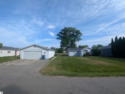 Tiny photo for 620 Burt Street, Au Gres, MI 48703 (MLS # 1943063)