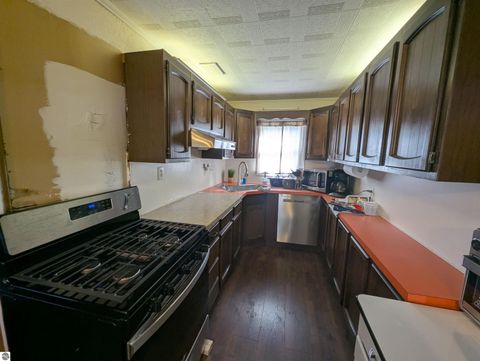 Tiny photo for 620 Burt Street, Au Gres, MI 48703 (MLS # 1943063)