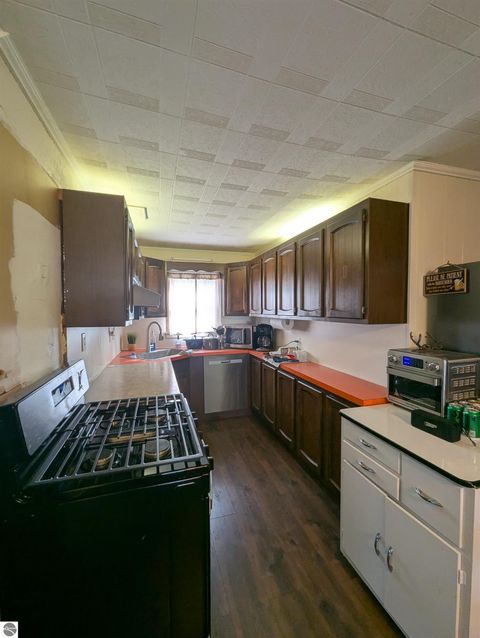 Tiny photo for 620 Burt Street, Au Gres, MI 48703 (MLS # 1943063)