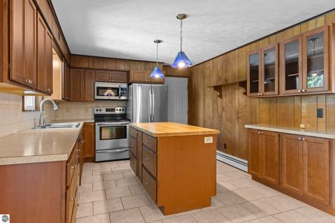 Tiny photo for 1343 E Sparling Road, Kingsley, MI 49649 (MLS # 1946774)