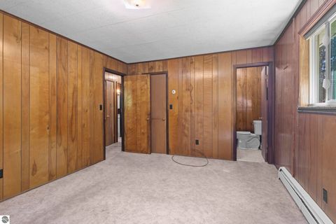 Tiny photo for 1343 E Sparling Road, Kingsley, MI 49649 (MLS # 1946774)
