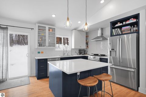 Photo of 8225 Elm Drive, Traverse City, MI 49685 (MLS # 1941801)