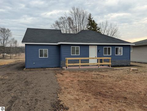 Tiny photo for 5526 N State Road, Alma, MI 48801 (MLS # 1943458)